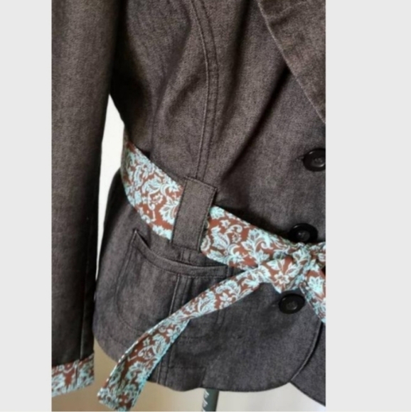 Handcrafted One Of Kind Elephant Themed Denim Jacket Size L - Picture 4 of 10